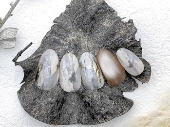 シンプルニュアンス