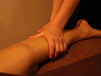 癒し手 明野店/フットリンパ