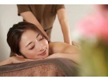 ノエビア プレガーレ 大分(pregale)/【リンパマッサージ】