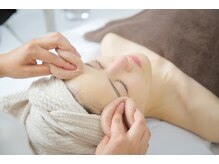 サロンドリシェス(Salon de RICHESSE)/ふき取り/ハーブピーリング