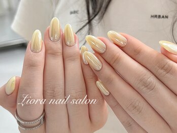 リオラ(Liora)/大人気ミラーネイル