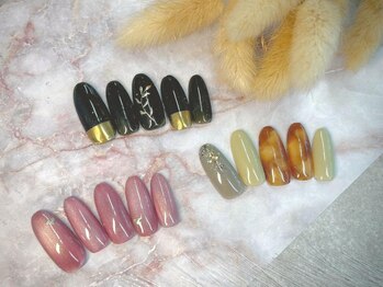 ネイルエルーシェ 立川店(Nail Ercher)の写真/【お爪に優しいパラジェル有♪】季節やトレンドに合わせた上品デザインでいつでも好印象の美しい手元に☆