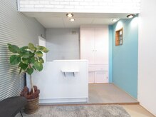 明るく清潔感ある店内にてお待ちしております☆