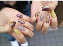 ネイルサロン R/スタイリングコース8030円tomo