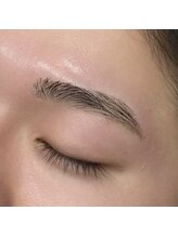 ルリアン チッタ/メンズ眉毛スタイリング