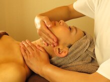 美津の頭癒しの雰囲気（【フェイシャル】やっぱりオールハンドが◎お肌の土台を整える）