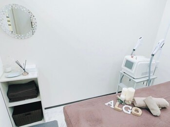 アルゴ 志免店(ALGO)の写真/脱毛デビューのお客様にも沢山の支持を頂いているアルゴの脱毛は「圧倒的効果×口コミからわかる満足度」