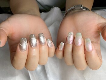 メゾンシンバ(Maison Simba)/Futuristic Art