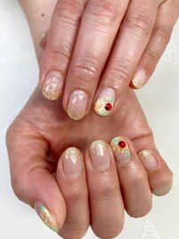 てんとう虫ネイル