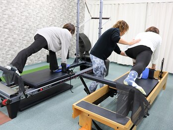 アンダーセブン 新石切店(Under Seven)の写真/第三次ピラティスブームは質の高さ重視!日本の方の気質に合う"定員2名"の高満足度のセミパーソナルレッスン