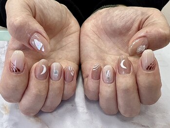 みんなのネイルサロン/ヒョウ柄ネイル