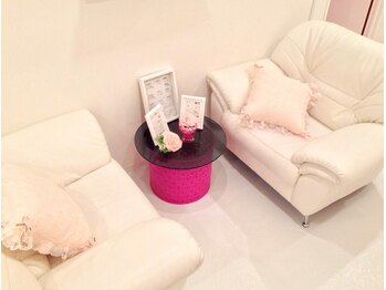 トップ(TOP)/＜清潔感ある店内．．．★＞