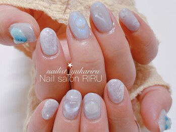 リル(RIRU)/マーブルネイルニュアンスネイル