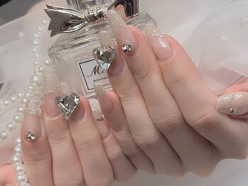 ファメル 赤坂店(Fam-er)/ラメフレンチ×ストーン♪