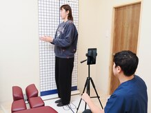 とも苦楽園接骨院の雰囲気（姿勢写真で徹底分析！痛みの本当の原因や歪みを探しましょう♪）