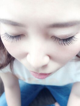 エアリー(Airy)/毎朝のメイクの時短に◎