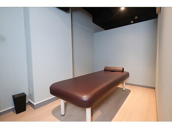 全力ストレッチ 銀座コリドー店/内装1