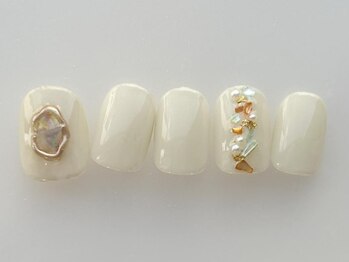 アイネイルズ 池袋店(I-nails)/シェルアイボリー