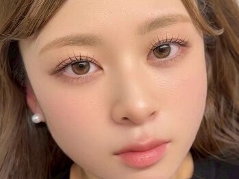 アイオンミー 心斎橋店(EYE on ME)/まつ毛パーマ+眉毛ワックス