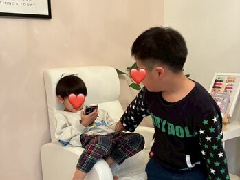 ハズグラスネイル(Haze Grass nail)/お子様のご様子