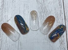 ネイルアンドアイラッシュサロンR/ニュアンス