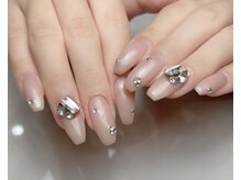 カロミ(Caromi)/上品オトナお姉さんネイル