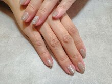 ラグネル(Luxnal)/大理石ネイル