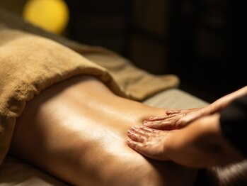 サンデーロミロミ(Sunday Lomilomi)の写真/【心と体整えるハワイアンロミロミ】香りと音にこだわった癒し空間♪マタニティブルーにも◎