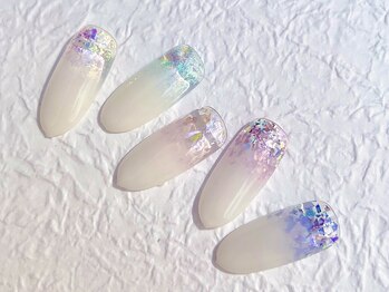 ネイルバイスターリー 川口(NAIL by STARry)/キラキラホロ×ホワイトグラデ