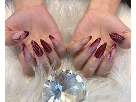 ボルドーニュアンスネイル