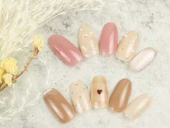 アーモネイル 札幌(Amo Nail)の写真/自爪の形でお悩みの方に！長さ出しでより美しい指先に♪フォルム等もベテランネイリストがカウンセリング♪