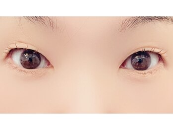 クリア アイラッシーズ アンド ネイルサロン シャイン(CLEAR & SHINE)/フラットラッシュ８０本