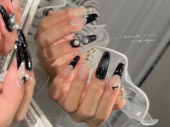 サンミーゴネイル 神戸店(Sunmego Nail)の写真/フォルムの美しさ◎イベントにも合う華やかネイルで周りと差がつく指先に★ベイビーブーマーも定評あり◎