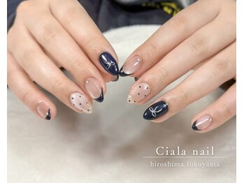 シアラ(Ciala)/ネイビーネイル
