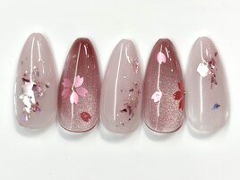 トレンドネイル