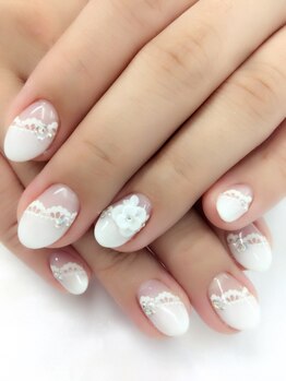 エルモ グラン(Elmo Glan)/ブライダルネイル