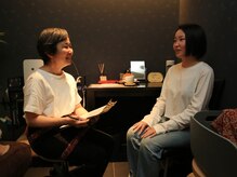 ヨンナ(Yomna)の雰囲気（お客様の不調・ご状況をしっかりお伺いの上施術していきます）