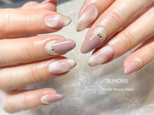 ブリノス(BLINOSS)/ニュアンス☆上品ネイル