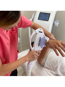 エレノア 錦糸町(ELEANOR)/痛みが少ない都度払い脱毛サロン