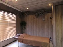 人懐こい猫4匹のいる癒しのリラックス空間♪