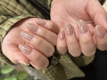 ノヴァ(Nova)の写真/《トレンドのワンカラーから、豊富なデザイン》丁寧なカウンセリングで、大人上品なシンプル美爪に…♪