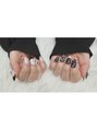 ネイルサロン マリポーサ(Nail Salon MARIPOSA)&nbsp;モノトーンアシメムーンネイル