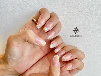 ネイル エミュスト(Nail Emuest)/きらきらネイル/ラメグラ