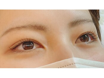 カロ スリムアンドビューティー(caro)/パリジェンヌラッシュリフト☆