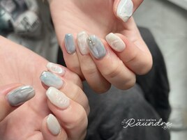 ホワイトぽこぽこネイル