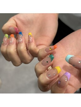 アンジー 辻堂店(Angie)/フレンチ/カラフル/ストーン