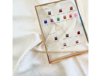 ライラ(Lila)/color sample