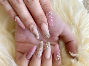 ネイビー(Naivy)/