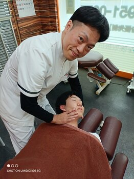 長岡整骨院/寝違い