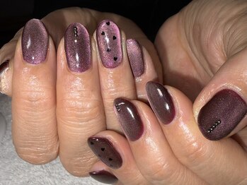 エマ(emma)/個性派★マグネットネイル